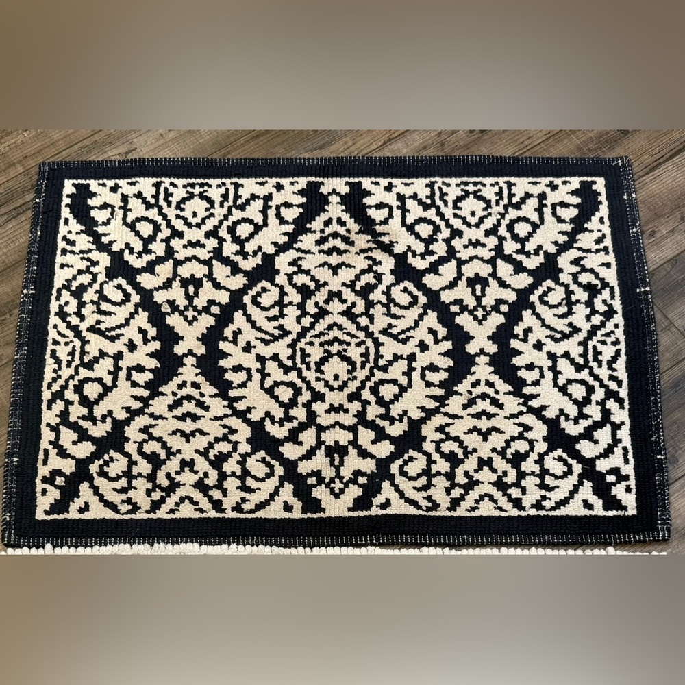 Elegant navy blue and Cream Damask Rug bath mat by threshold